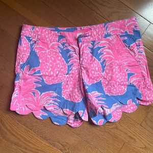 Lilly Pulitzer shorts size 4